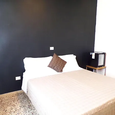 Hotel Dinkli Rimini