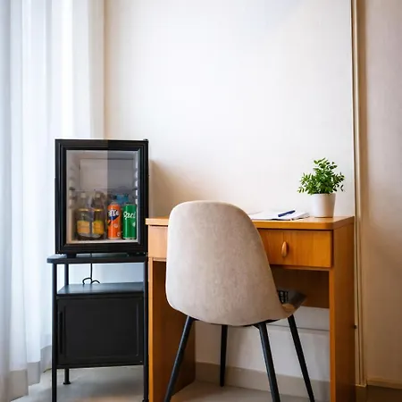 Hotel Dinkli 3*