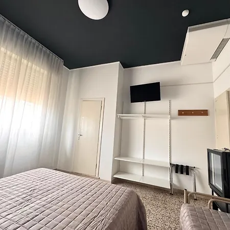 酒店 Dinkli 里米尼